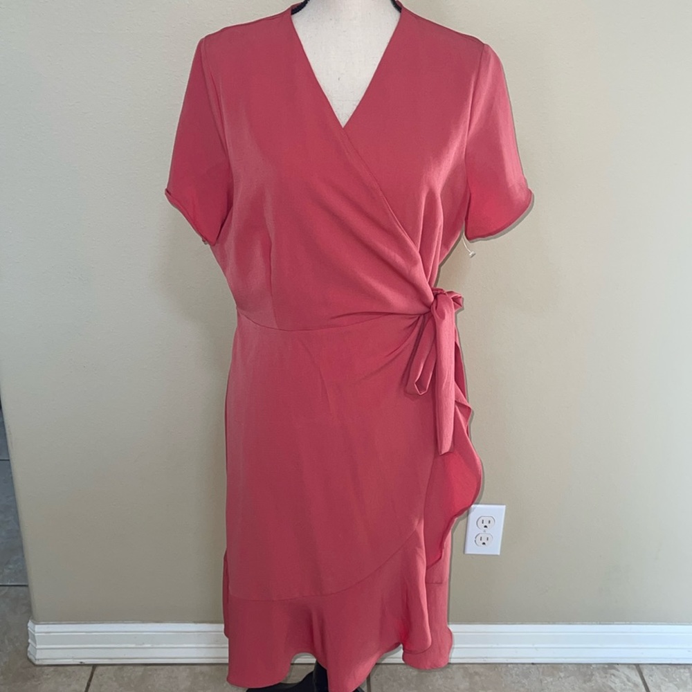 Gibson Latimer pink ruffle dress size large